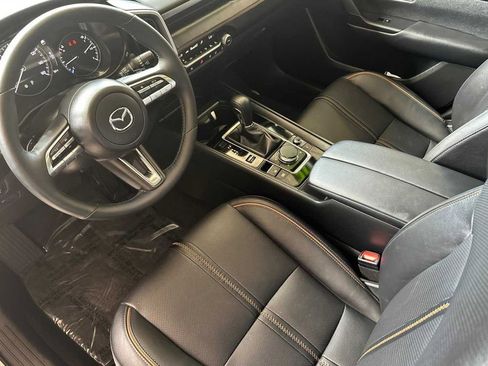 Certified 2025 MAZDA CX-50 AWD 2.5 Turbo w/ Premium Pkg image 10