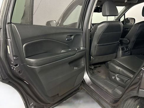 Used 2016 Honda Pilot Elite image 47