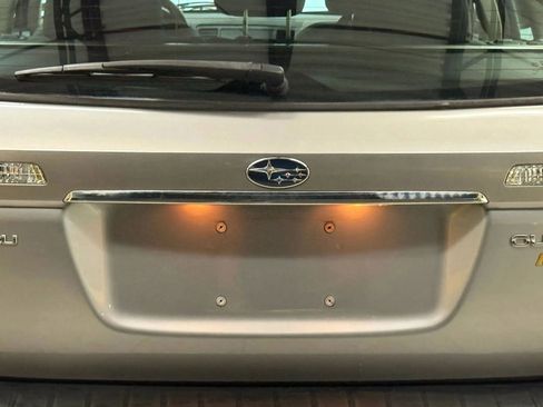 Used 2009 Subaru Outback 2.5i Special Edition image 11