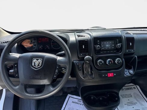 Used 2018 RAM ProMaster 3500 w/ Premium Appearance Group FWD image 10