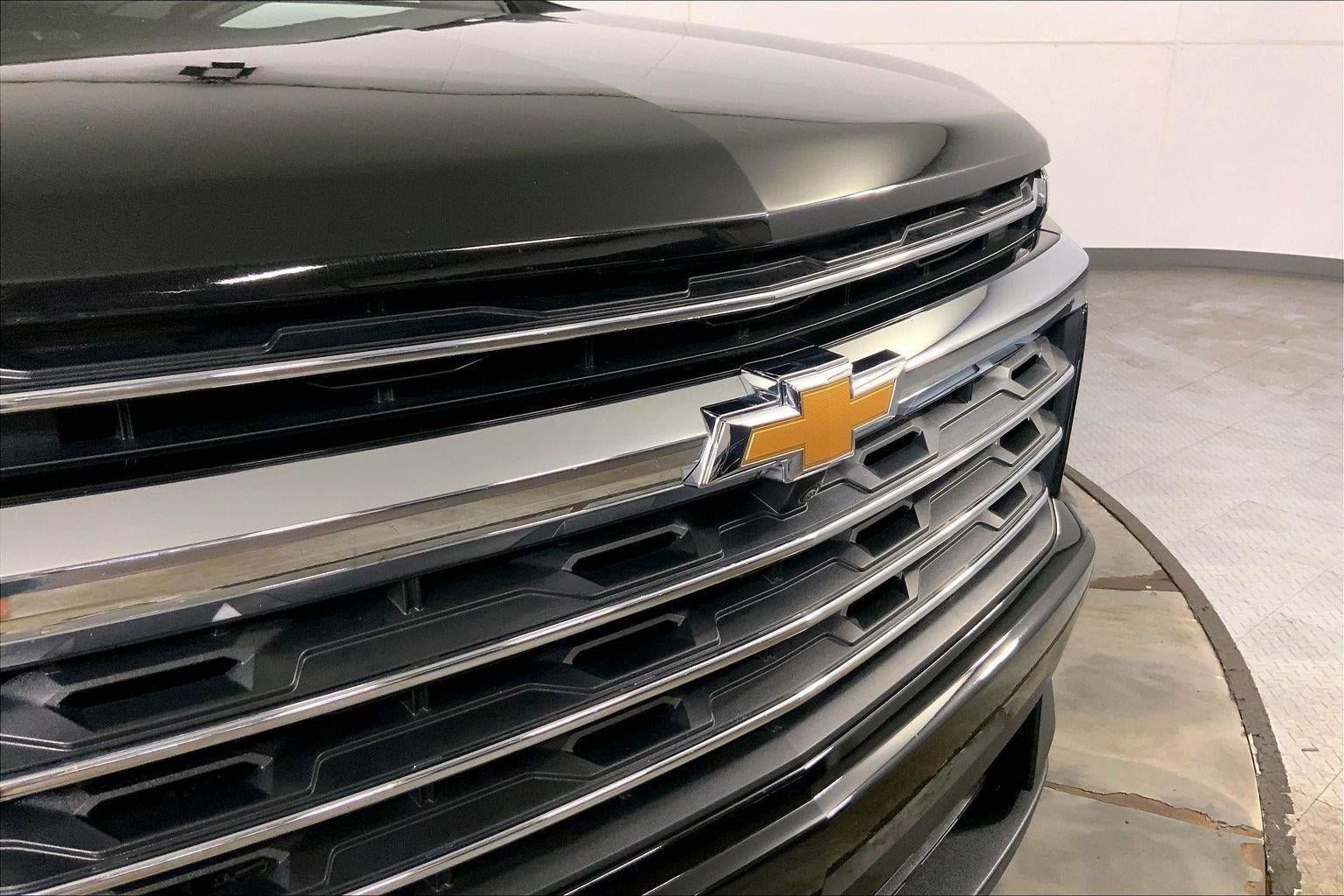 Used 2026 Chevrolet Traverse LT w/ Driver Confidence Package FWD image 29