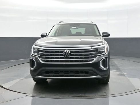New 2026 Volkswagen Atlas SE AWD/4WD image 2