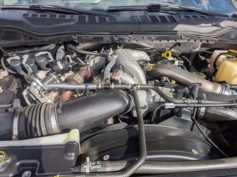 Used 2021 Ford F350 Lariat image 21