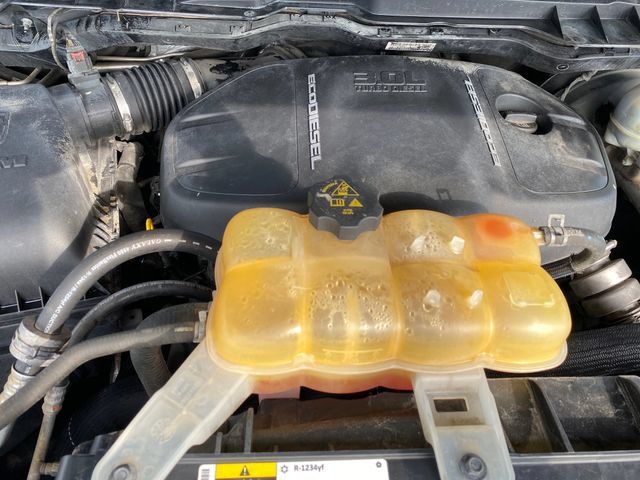 Used 2018 RAM 1500 Outdoorsman AWD/4WD image 21