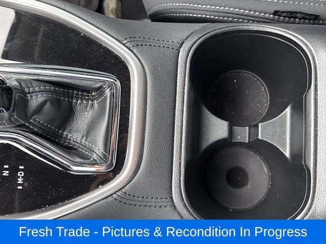 Certified 2025 Subaru Outback Premium w/ Popular Package #1A AWD/4WD image 15