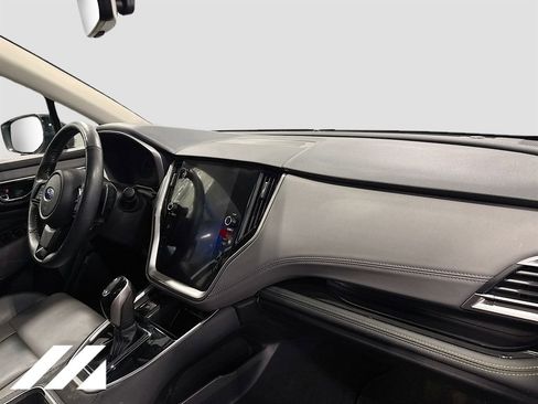 Used 2024 Subaru Outback Onyx Edition image 32