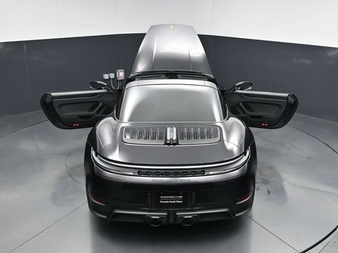 Used 2026 Porsche 911 Targa 4 GTS AWD/4WD image 33