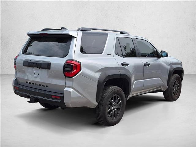 Used 2026 Toyota 4Runner SR5 AWD/4WD image 5