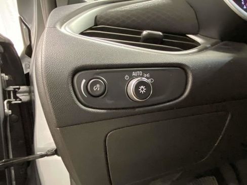 Used 2024 Chevrolet Malibu LT image 20