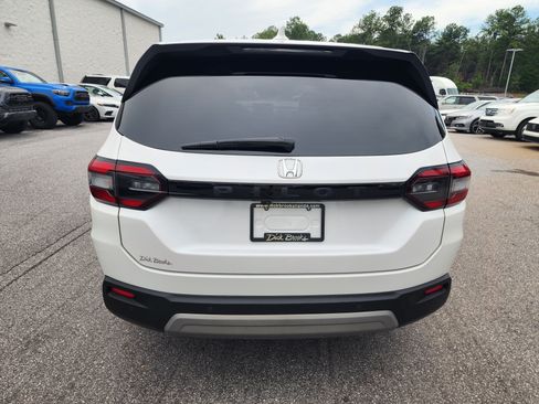 Used 2023 Honda Pilot EX-L image 5