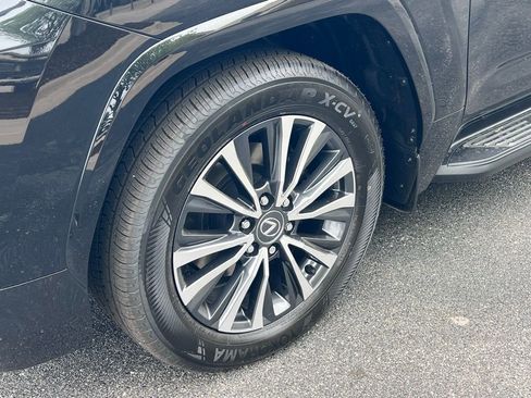 New 2026 Lexus LX 600 4WD w/ Premium Package image 6