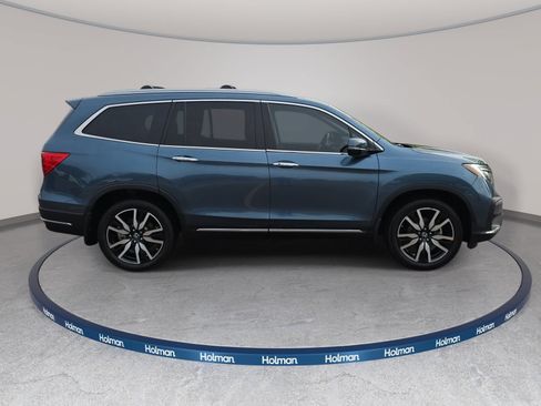 Used 2019 Honda Pilot Touring image 5