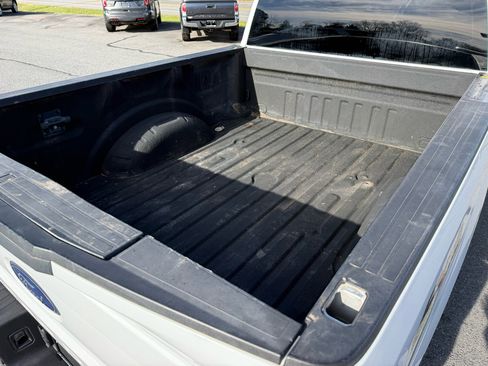 Used 2019 Ford F250 XLT w/ XLT Value Package image 6