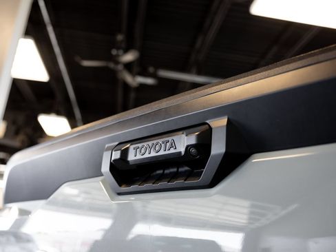 Used 2024 Toyota Tundra SR5 w/ SR5 Premium Package AWD/4WD image 5