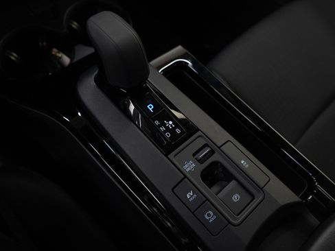 Used 2026 Toyota Prius LE image 21