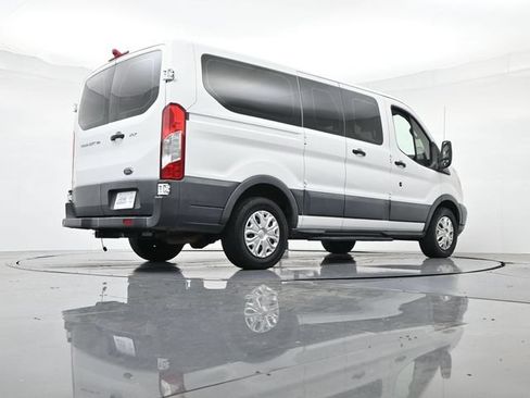 Used 2015 Ford Transit 150 XLT RWD image 36