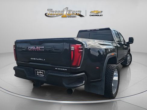 Used 2024 GMC Sierra 3500 Denali w/ Denali Reserve Package image 8
