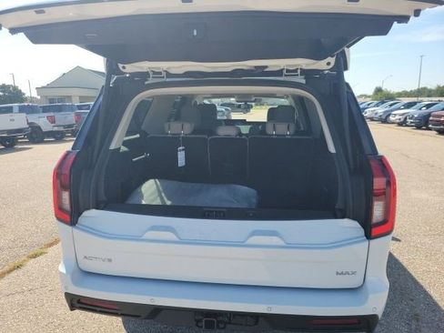 New 2025 Ford Expedition Max Active image 28