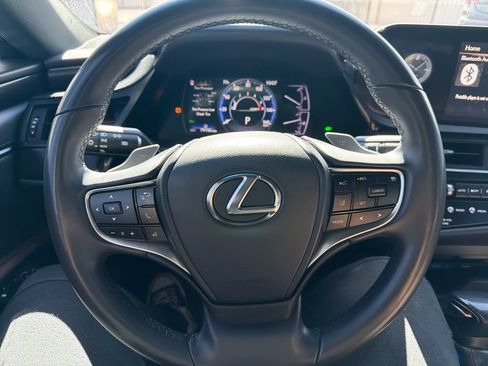 Used 2022 Lexus ES 350 w/ Accessory Package FWD image 13