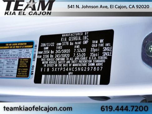 Certified 2022 Kia Telluride SX w/ Towing Package FWD image 39