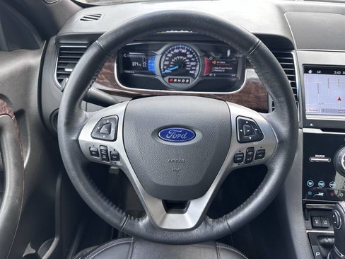 Used 2019 Ford Taurus Limited w/ Driver Assist Package FWD image 16