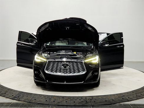 Used 2023 INFINITI QX55 Luxe w/ Cargo Package image 10