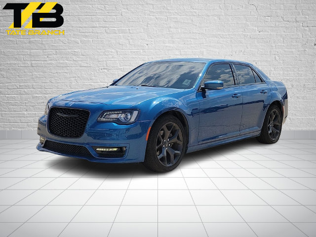 Used 2023 Chrysler 300 Touring L w/ Comfort Group RWD image 1