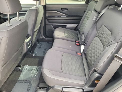 New 2026 Nissan Pathfinder SV w/ Cargo Package image 6