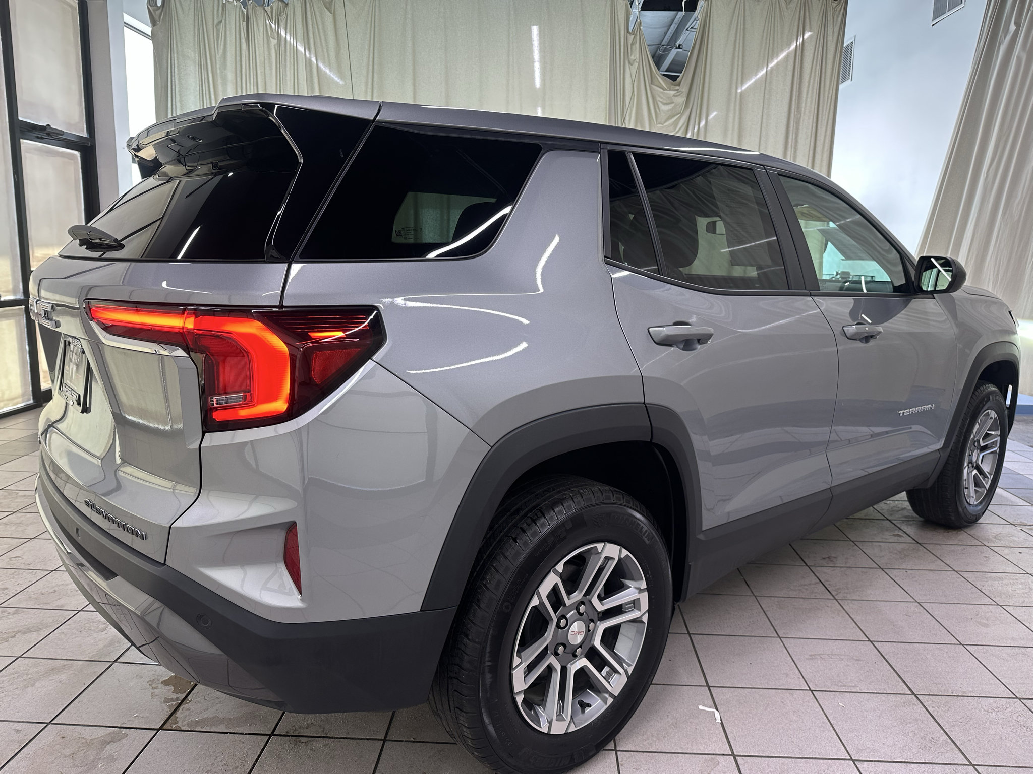 Used 2026 GMC Terrain Elevation FWD image 5