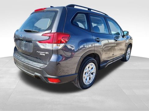 Used 2021 Subaru Forester Base image 8