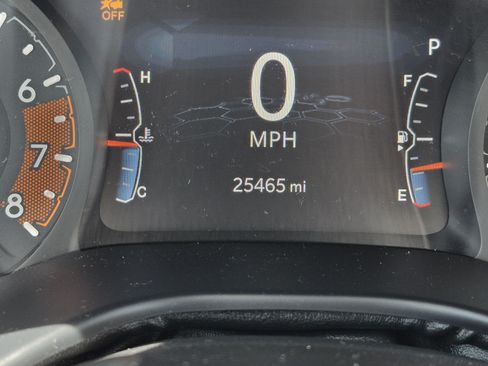Used 2024 Jeep Compass Latitude w/ Convenience Group AWD/4WD image 22