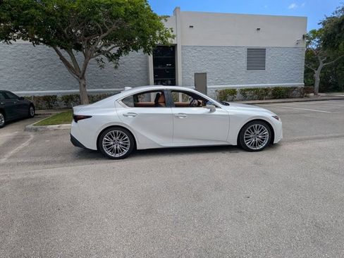 Used 2023 Lexus IS 300 w/ Premium Package RWD image 4