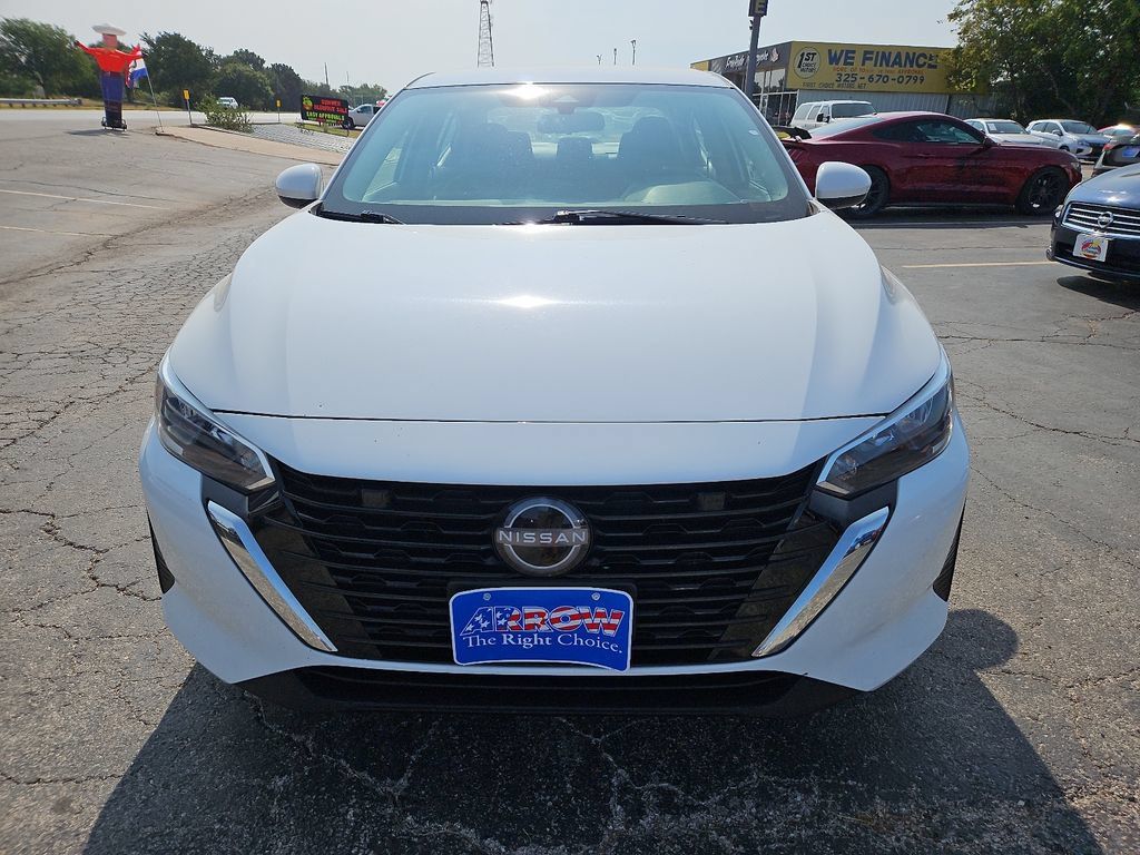 Used 2024 Nissan Sentra SV FWD image 3