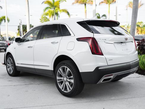 Used 2025 Cadillac XT5 Premium Luxury AWD/4WD image 7