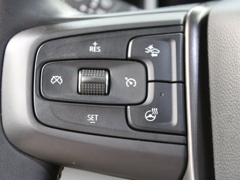 Used 2025 GMC Sierra 2500 AT4 AWD/4WD image 67