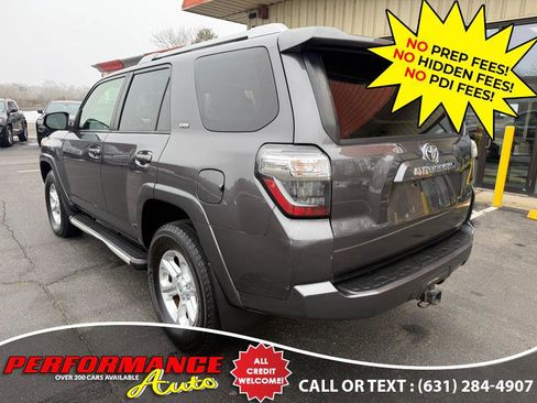 Used 2018 Toyota 4Runner SR5 Premium image 5