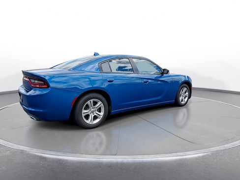 Used 2023 Dodge Charger SXT RWD image 8