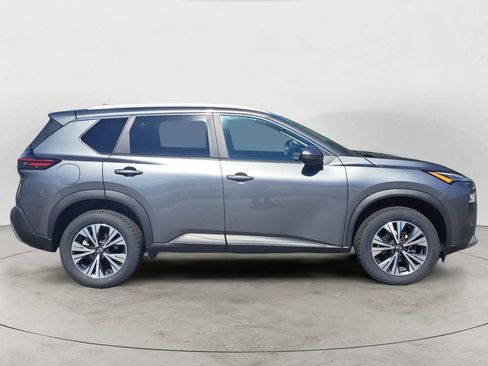 Used 2023 Nissan Rogue SV w/ SV Premium B Package AWD/4WD image 2