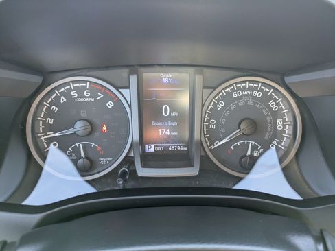 Used 2023 Toyota Tacoma TRD Off-Road RWD image 26