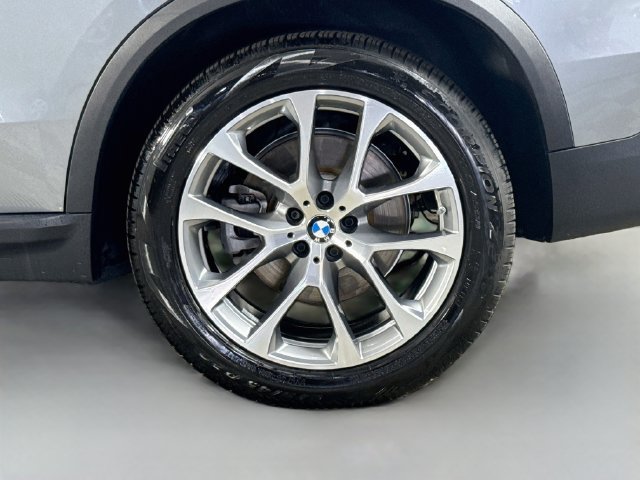 Used 2026 BMW X5 sDrive40i RWD image 36