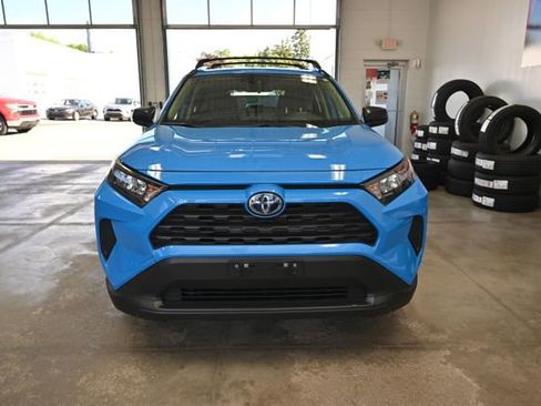 Used 2020 Toyota RAV4 LE w/ All Weather Liner Package AWD/4WD image 2