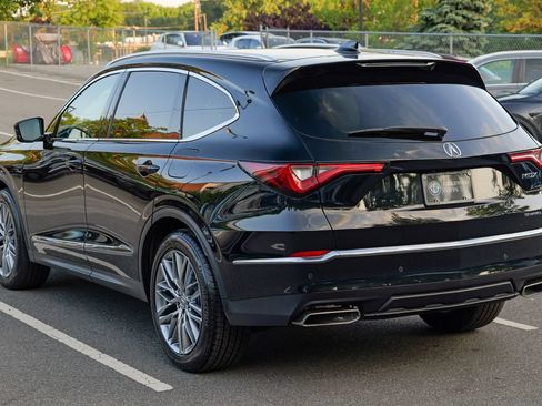 Used 2023 Acura MDX SH-AWD w/ Advance Package image 5