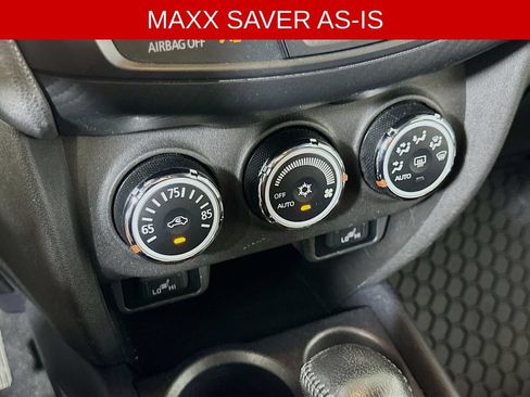 Used 2017 Mitsubishi Outlander Sport SE FWD image 25