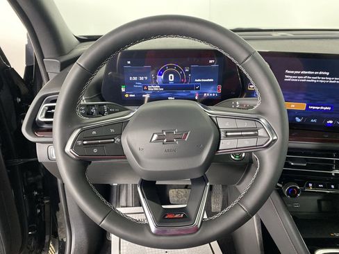 New 2026 Chevrolet Traverse Z71 w/ Driver Confidence Package image 11