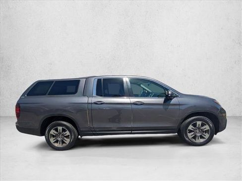 Used 2017 Honda Ridgeline RTL-T image 4
