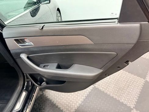 Used 2018 Hyundai Sonata Limited FWD image 41