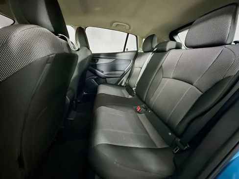 Used 2018 Subaru Impreza 2.0i Premium image 13