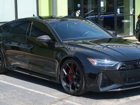 Used 2024 Audi RS 7 Performance w/ Matte Carbon Package AWD/4WD image 5