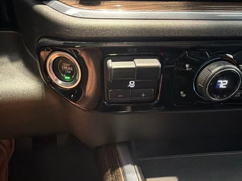 Certified 2024 Chevrolet Silverado 1500 RST AWD/4WD image 20