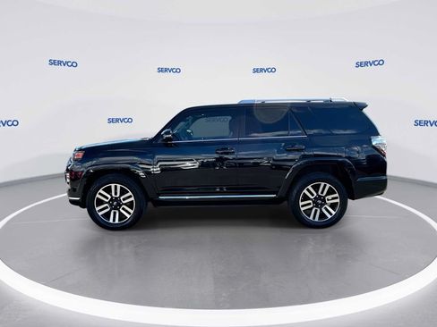 Used 2022 Toyota 4Runner Limited RWD image 5